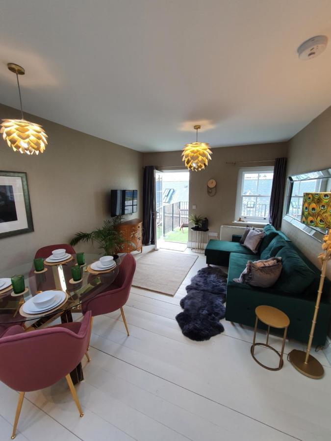 The Loughborough - Elegant, Glamourous Boutique 1 Bed, Central Труро Екстериор снимка